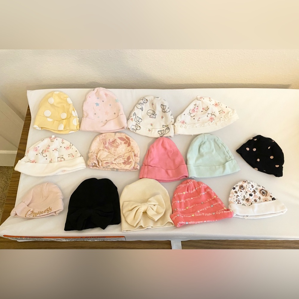 Random Assortment of Baby Hats, 0-6 Months (Quantity: 14 Hats)